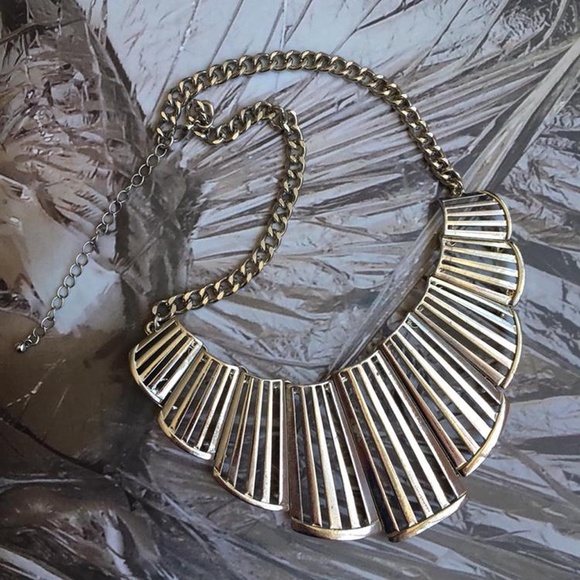 Striking Art Deco Design Costume Jewellery Waterfall Evening Necklace - Picture 2 of 4